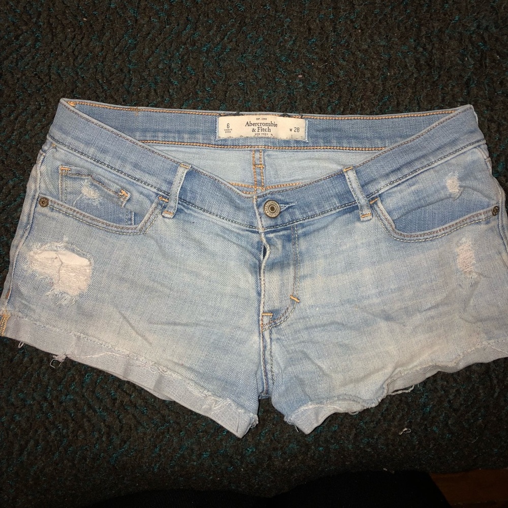 Abercrombie and Fitch jean shorts. Size 6